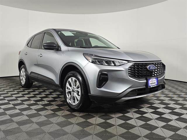 used 2024 Ford Escape car, priced at $21,999