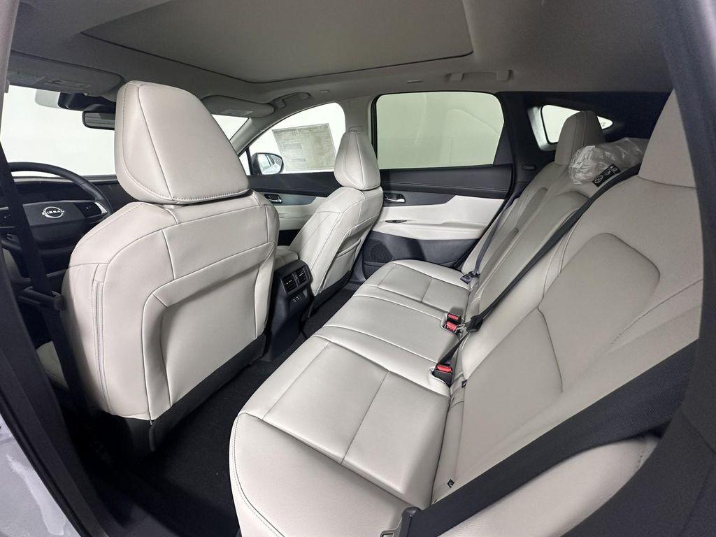 new 2025 Nissan Murano car, priced at $47,435