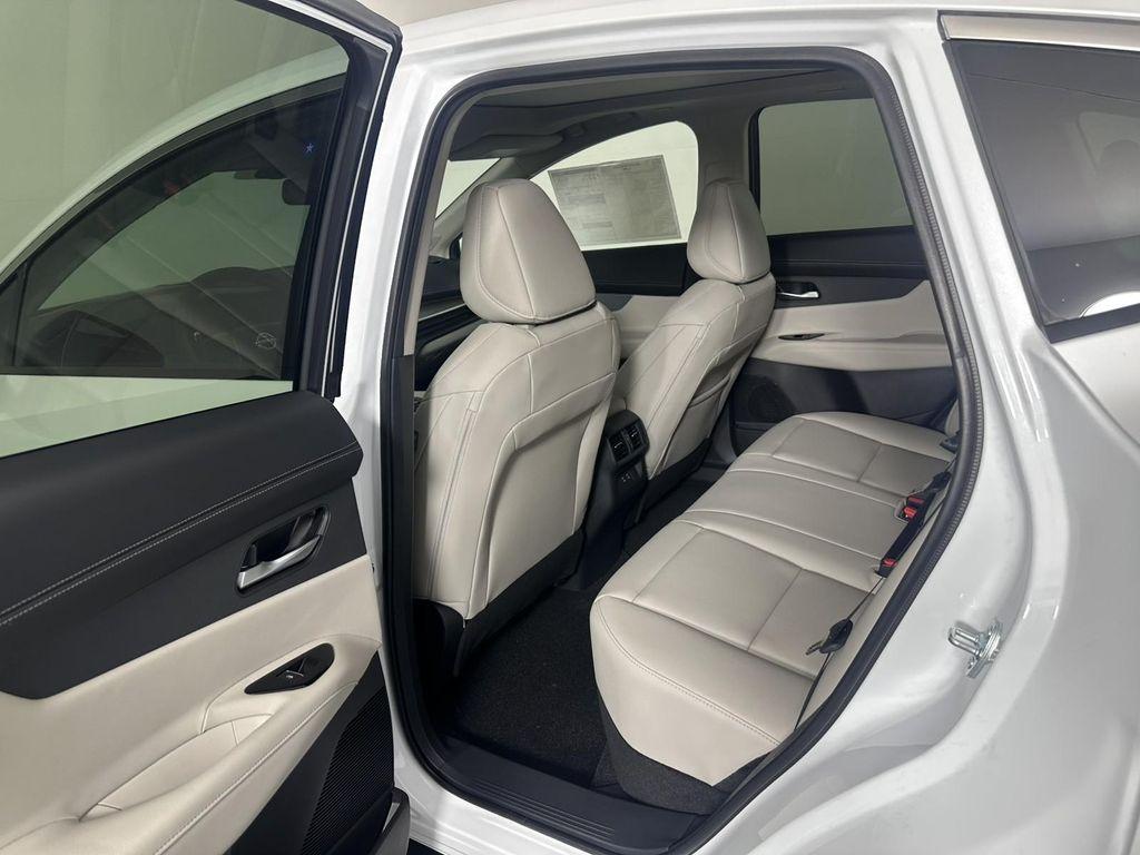 new 2025 Nissan Murano car, priced at $47,435