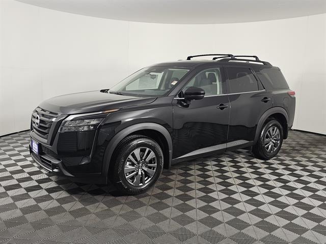 new 2025 Nissan Pathfinder car, priced at $37,375