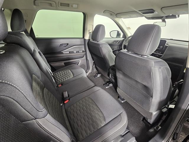 new 2025 Nissan Pathfinder car, priced at $37,375