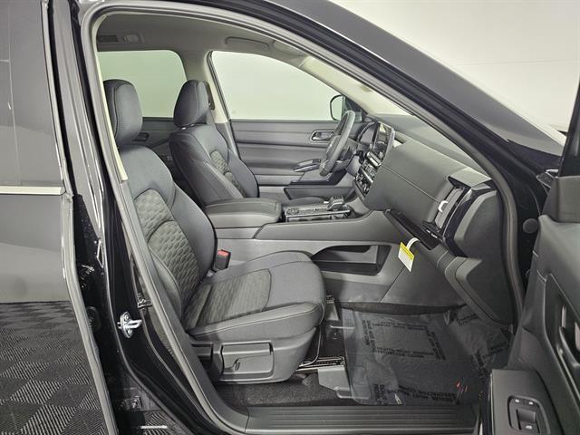 new 2025 Nissan Pathfinder car, priced at $37,375