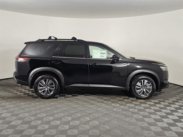 new 2025 Nissan Pathfinder car, priced at $37,865