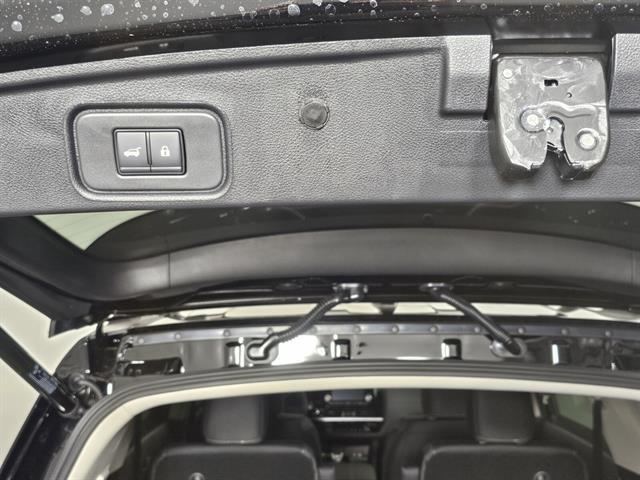 new 2025 Nissan Pathfinder car, priced at $37,865