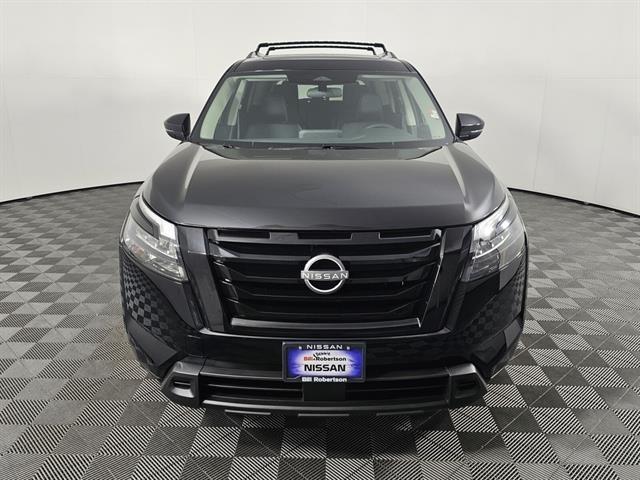new 2025 Nissan Pathfinder car, priced at $37,865
