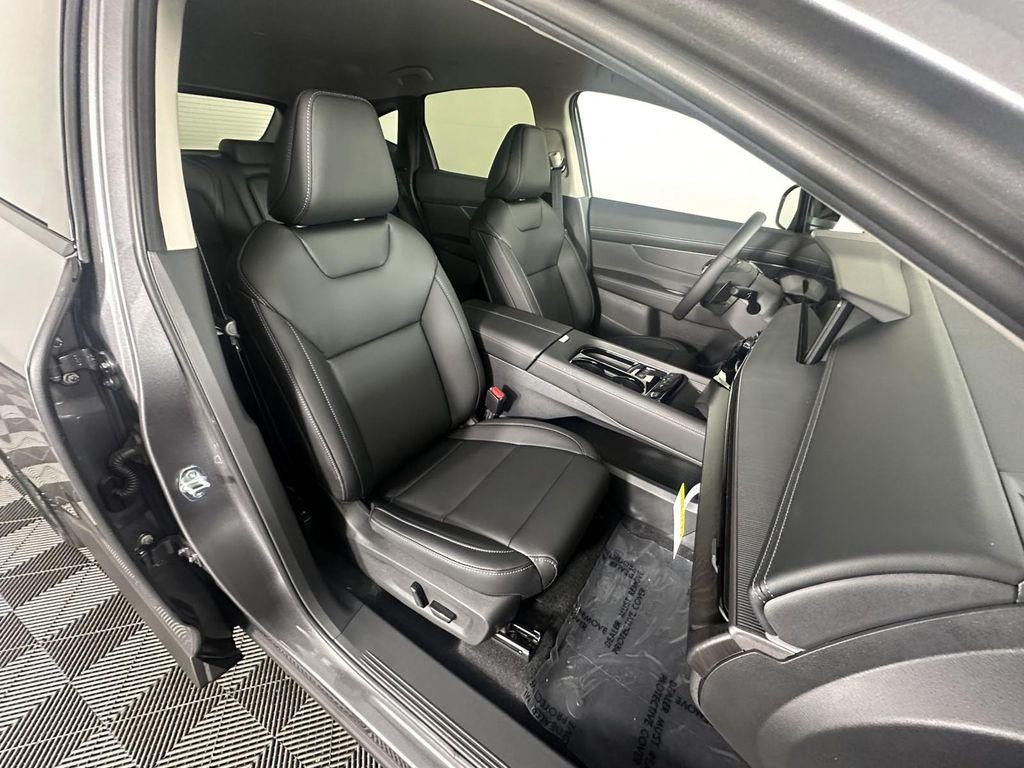 new 2025 Nissan Murano car, priced at $41,895