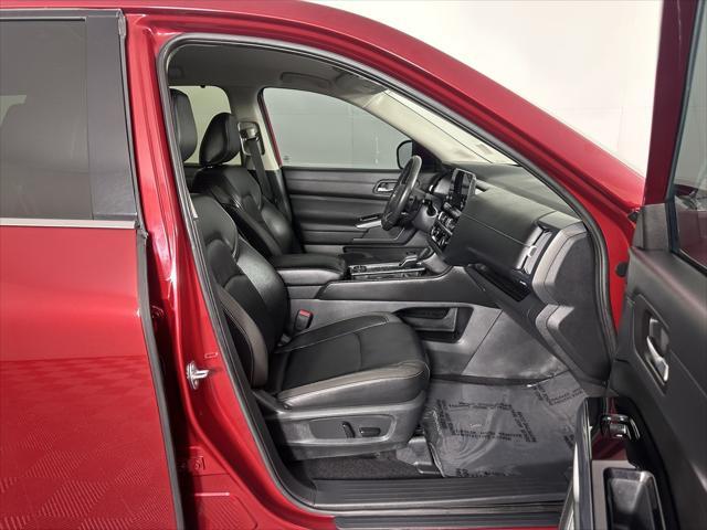 used 2022 Nissan Frontier car, priced at $34,999
