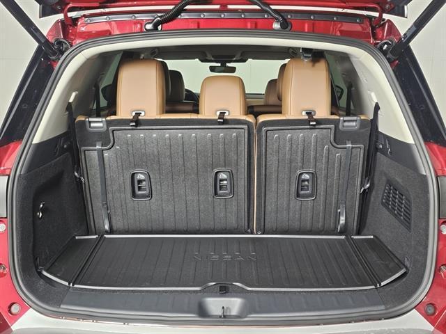 new 2025 Nissan Pathfinder car, priced at $47,020