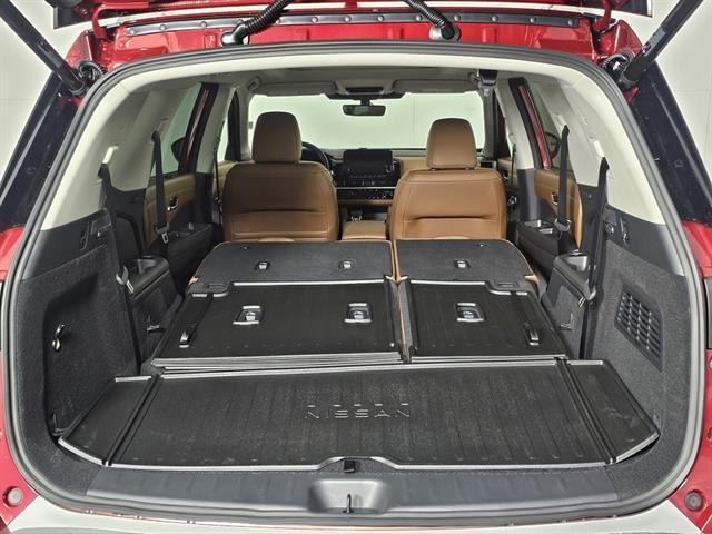 new 2025 Nissan Pathfinder car, priced at $47,020