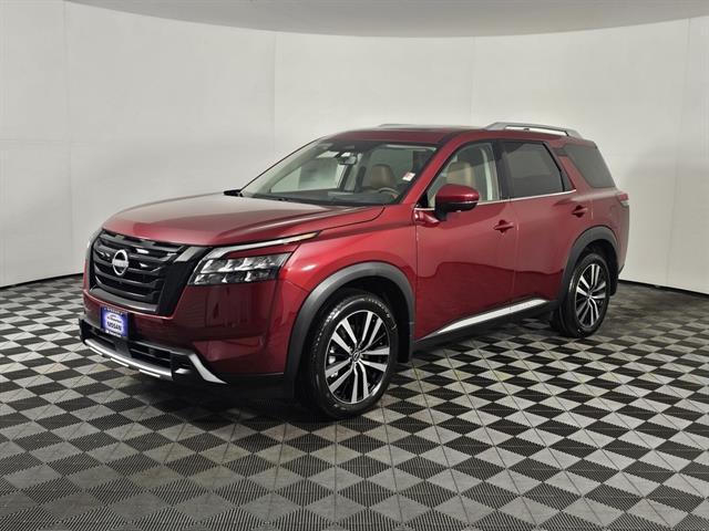 new 2025 Nissan Pathfinder car, priced at $47,020