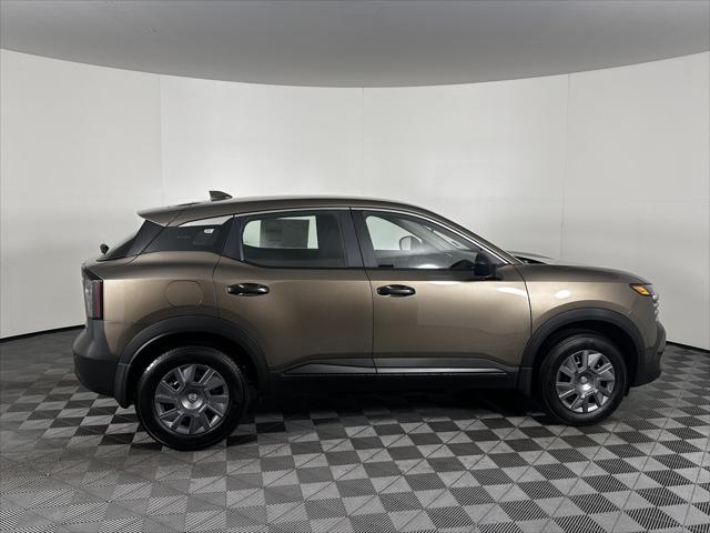 new 2025 Nissan Kicks car, priced at $24,660