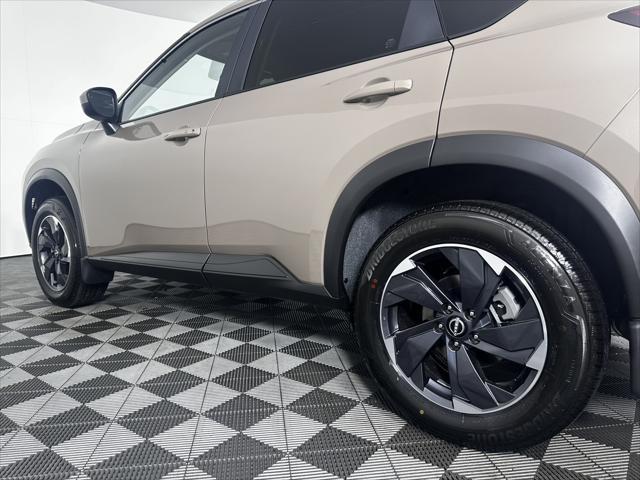 new 2025 Nissan Rogue car, priced at $35,999