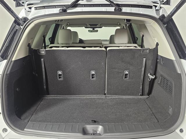 new 2025 Nissan Pathfinder car, priced at $39,925