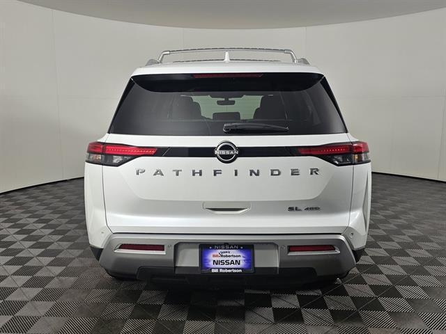 new 2025 Nissan Pathfinder car, priced at $39,925