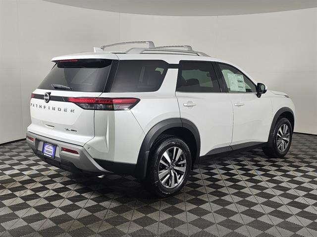 new 2025 Nissan Pathfinder car, priced at $39,925