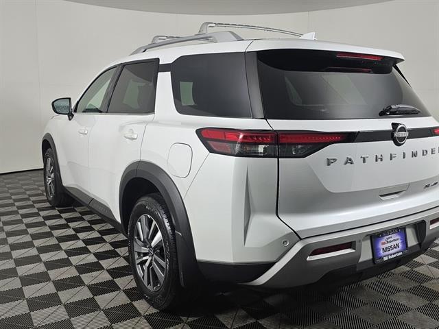 new 2025 Nissan Pathfinder car, priced at $39,925