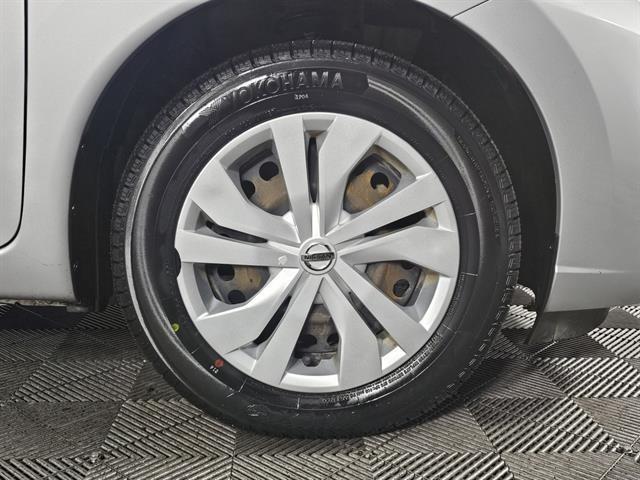 used 2019 Nissan Versa Note car, priced at $9,999