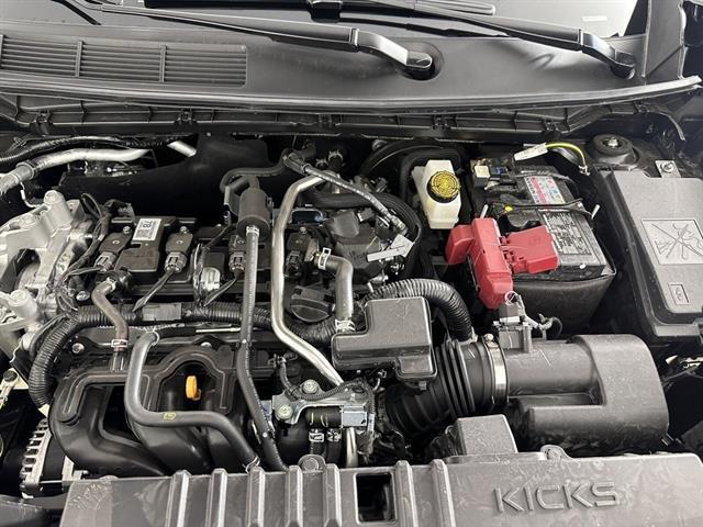 new 2025 Nissan Kicks car, priced at $29,020