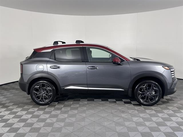 new 2025 Nissan Kicks car, priced at $29,020