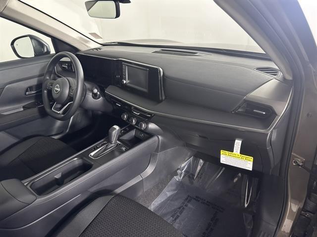 new 2025 Nissan Kicks car, priced at $25,700