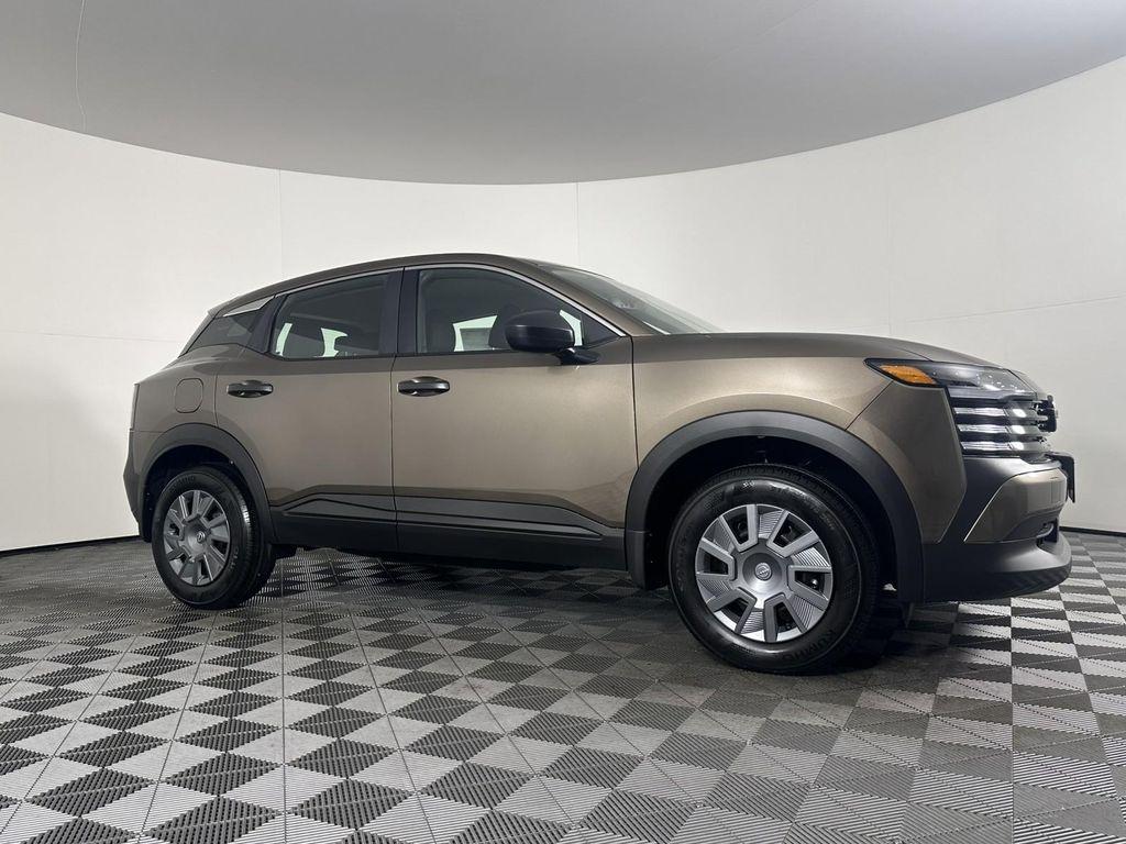 new 2025 Nissan Kicks car, priced at $26,999