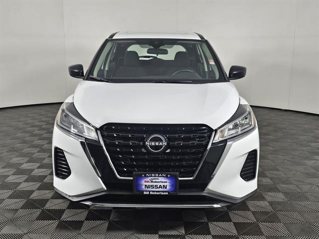 new 2025 Nissan Kicks car, priced at $23,365