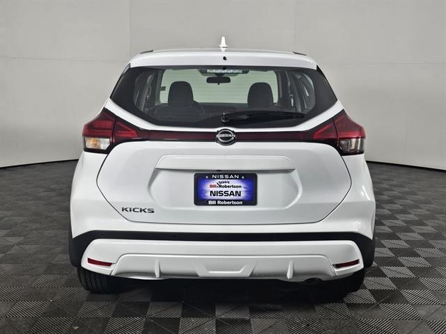 new 2025 Nissan Kicks car, priced at $23,365