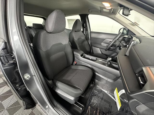 new 2025 Nissan Kicks car, priced at $28,999