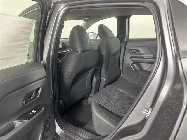 new 2025 Nissan Kicks car, priced at $27,280