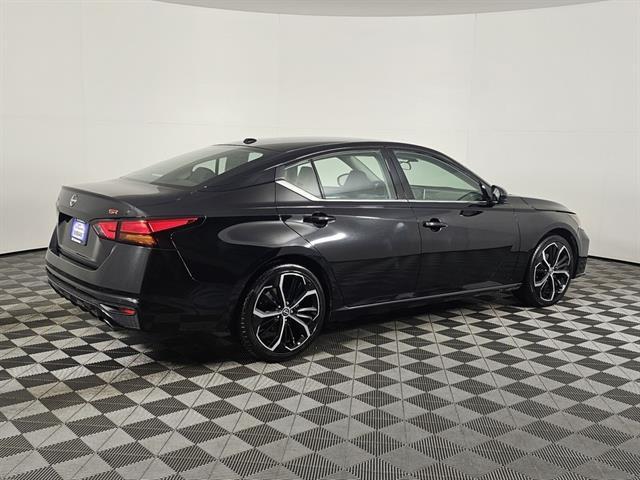 used 2023 Nissan Altima car, priced at $19,998