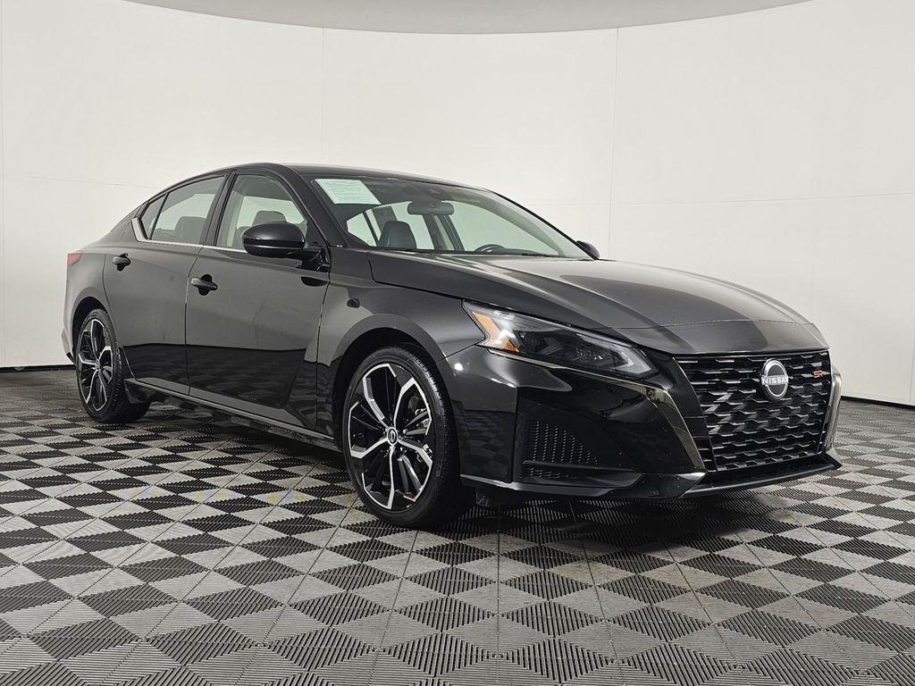 used 2023 Nissan Altima car, priced at $19,999