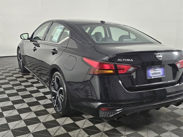 used 2023 Nissan Altima car, priced at $19,998