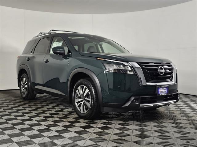 new 2025 Nissan Pathfinder car, priced at $40,295