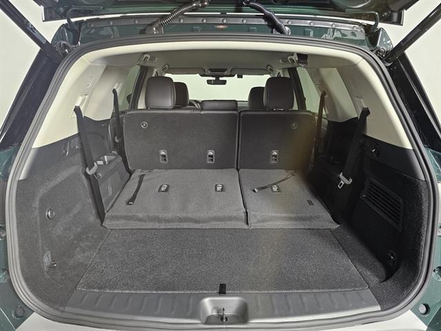 new 2025 Nissan Pathfinder car, priced at $40,295