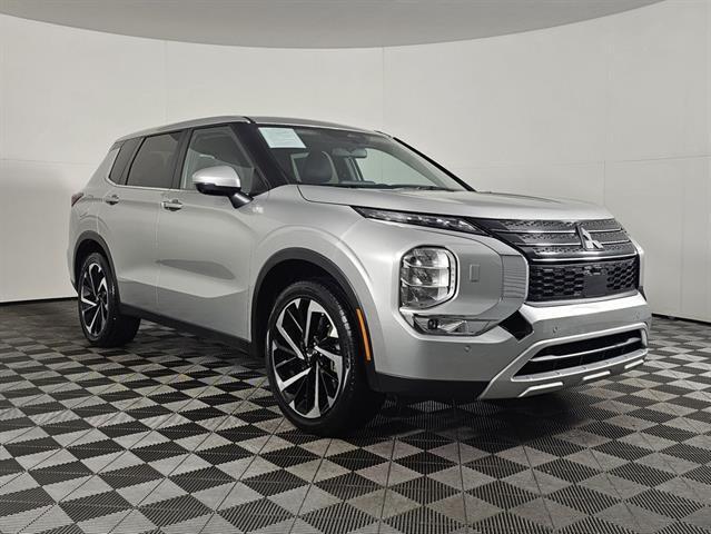 used 2024 Mitsubishi Outlander car, priced at $22,999