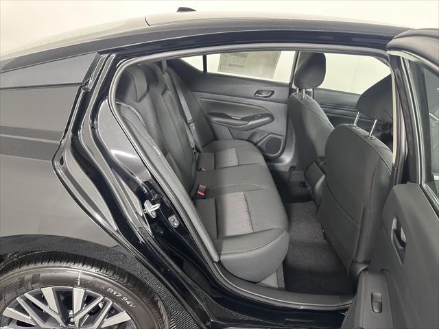 new 2025 Nissan Altima car, priced at $27,999