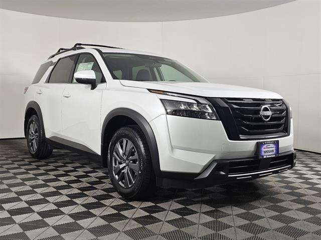 new 2025 Nissan Pathfinder car, priced at $38,815