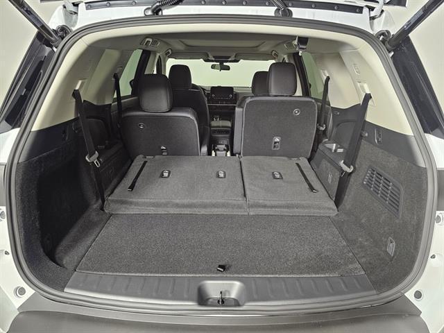 new 2025 Nissan Pathfinder car, priced at $38,815