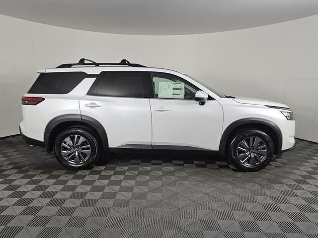 new 2025 Nissan Pathfinder car, priced at $38,815