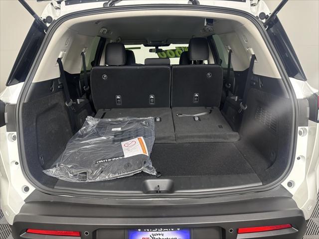 new 2025 Nissan Pathfinder car, priced at $38,950