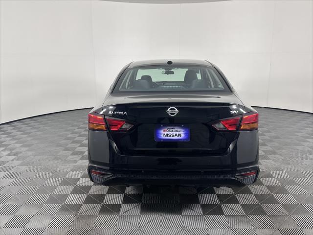 used 2022 Nissan Altima car, priced at $18,999