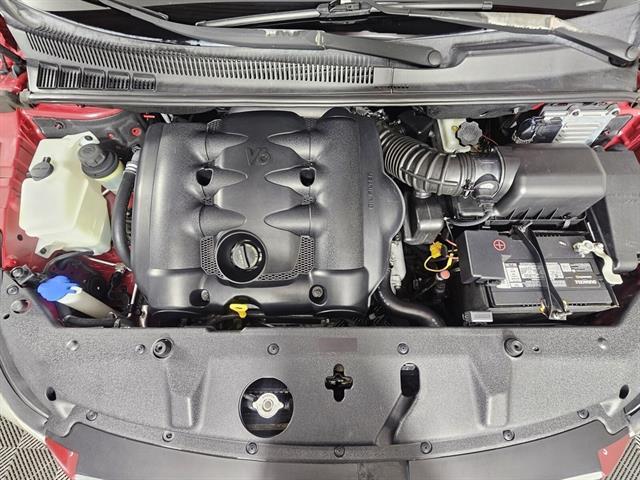 used 2008 Hyundai Entourage car, priced at $8,899