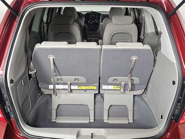 used 2008 Hyundai Entourage car, priced at $8,899