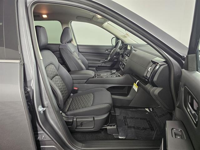 new 2025 Nissan Pathfinder car, priced at $33,975