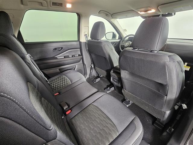 new 2025 Nissan Pathfinder car, priced at $33,975