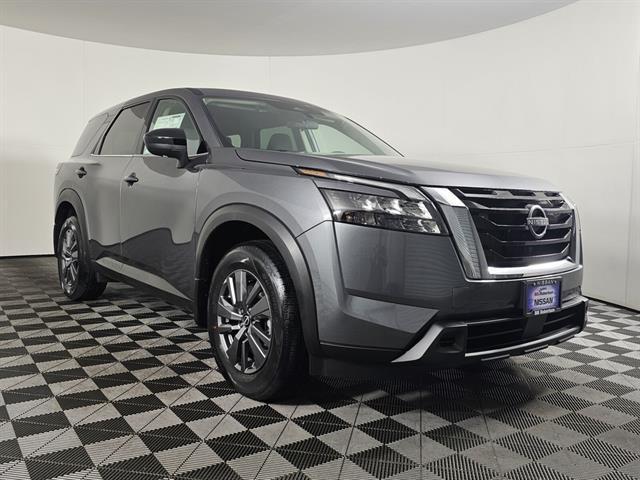 new 2025 Nissan Pathfinder car, priced at $33,975