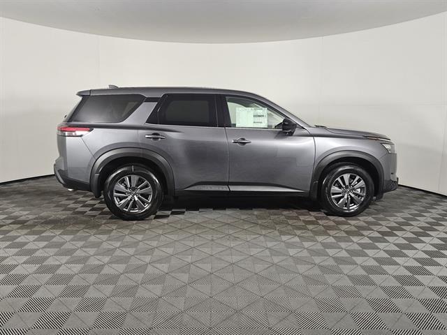 new 2025 Nissan Pathfinder car, priced at $33,975