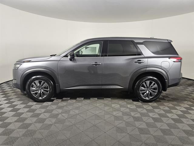 new 2025 Nissan Pathfinder car, priced at $33,975