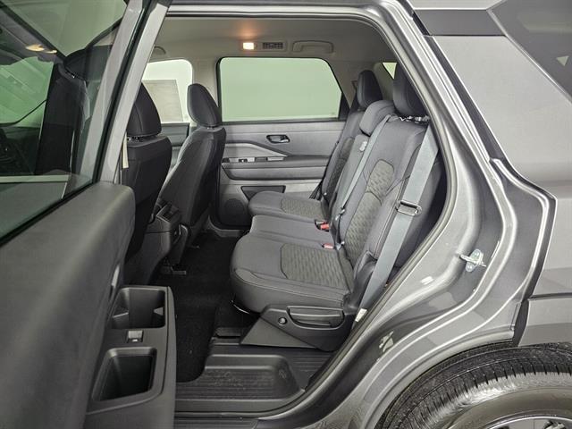 new 2025 Nissan Pathfinder car, priced at $33,975