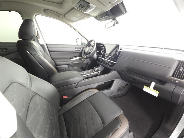 new 2025 Nissan Pathfinder car, priced at $46,845